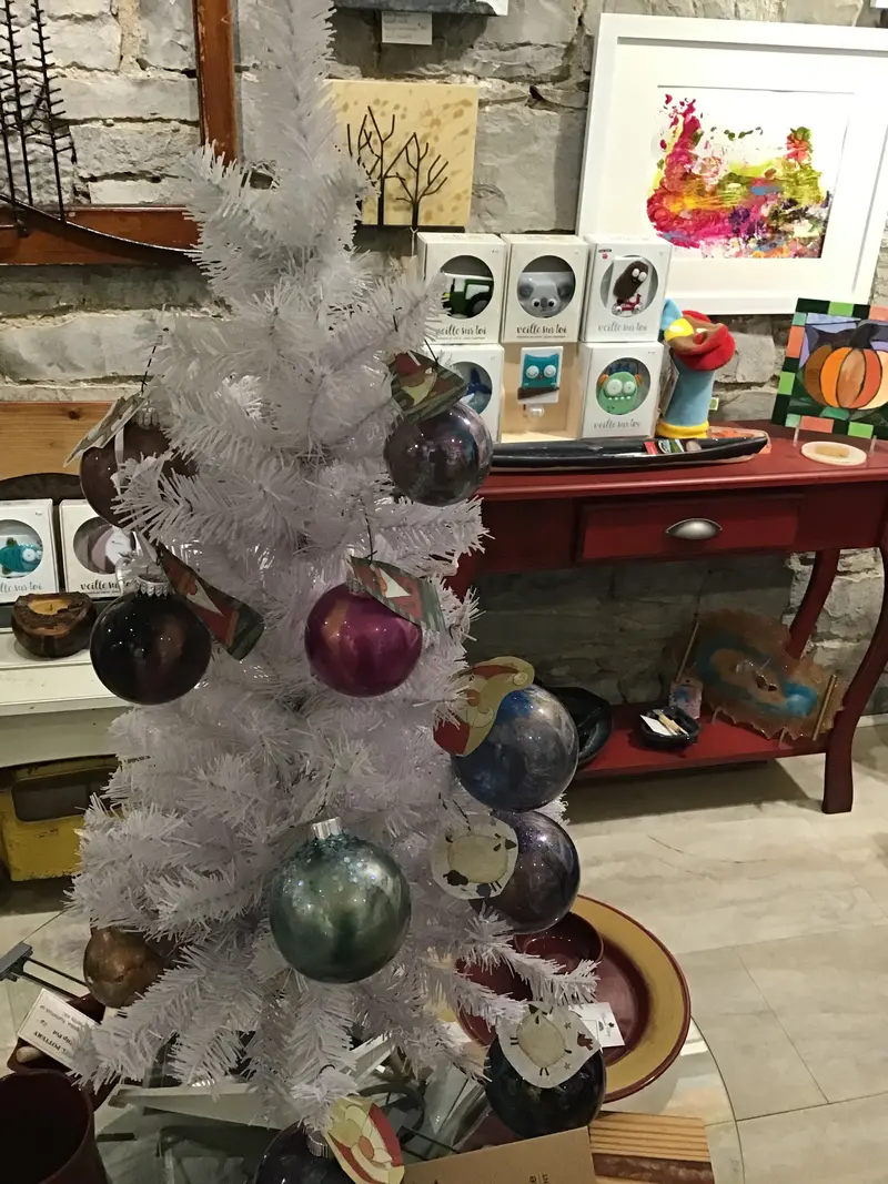 Christmas Ornaments By Leslie Welfare 1