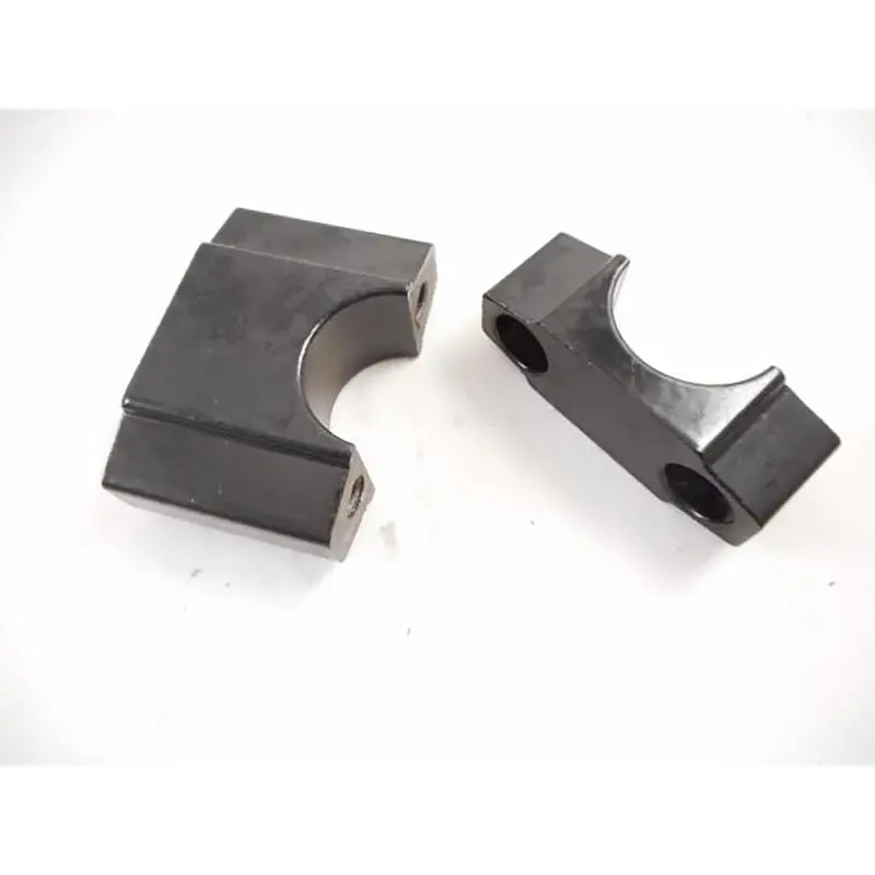 Handle Bar Clamp  (Db 17) 1