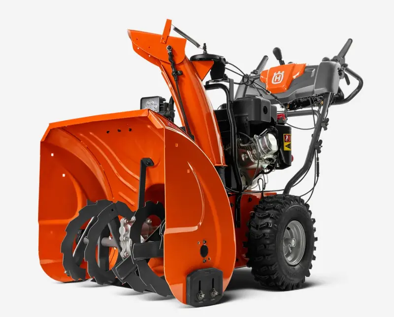 St 224 Snow Blower 1