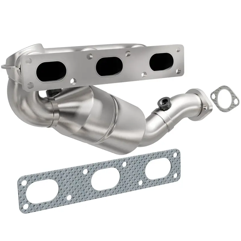 Magnaflow 452466 Direct-Fit Catalytic Converter With Integrated Exhaust Manifold 1
